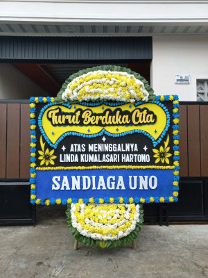 Papan Bunga Duka di Sinapa Piliang